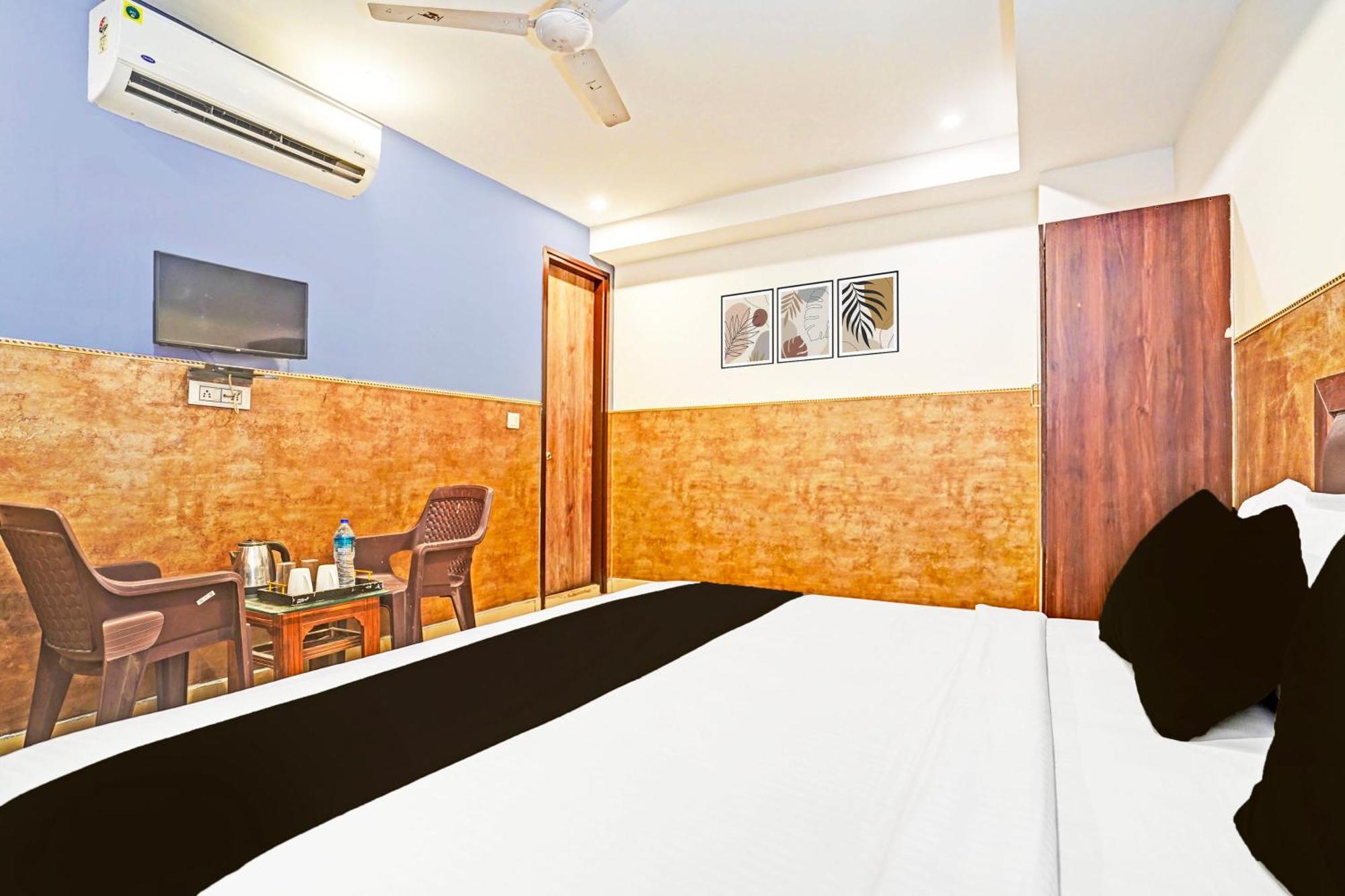 Collection O Tilak Nagar Near Pacific Mall Делі Екстер'єр фото